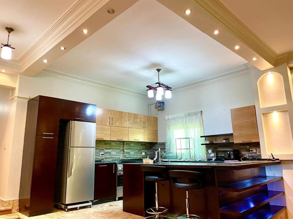 Spacious 3br With Garden View New