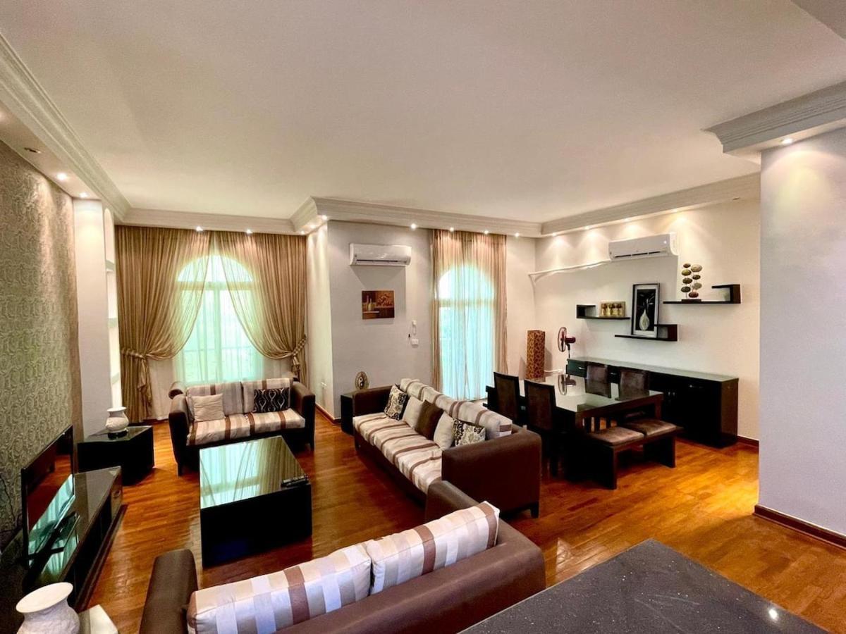 Apartment Spacious 3br With Garden View New Cairo