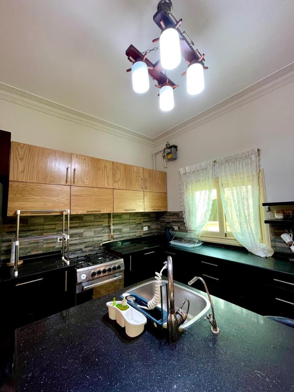 Spacious 3br With Garden View New *
