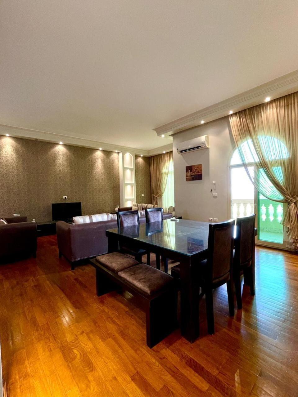 Apartment Spacious 3br With Garden View New