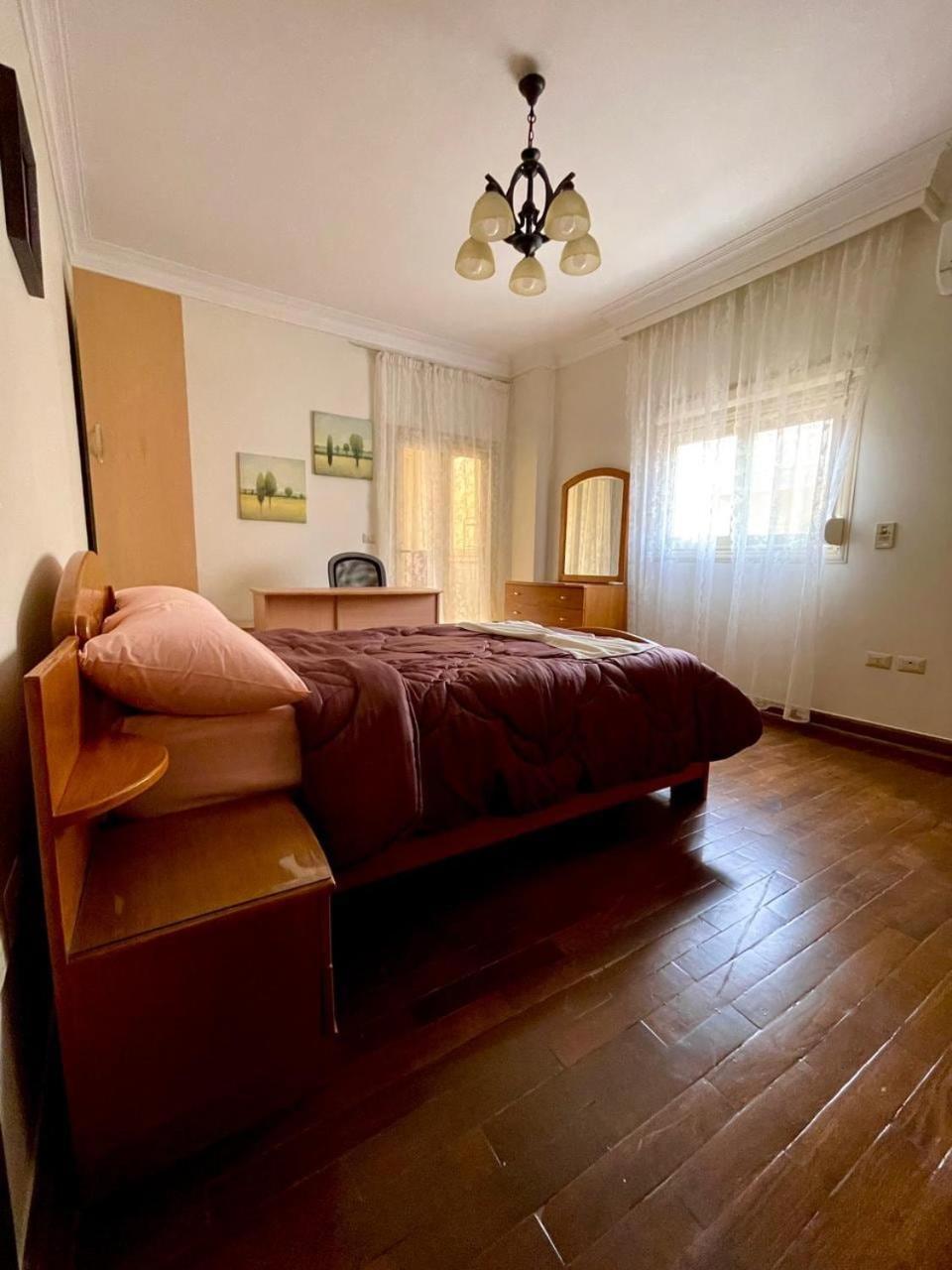 Spacious 3br With Garden View New