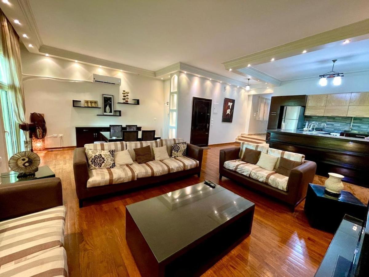 Spacious 3br With Garden View New *